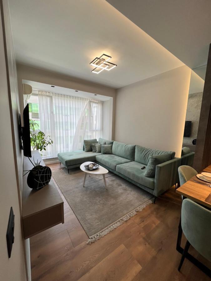 Aia Suites & Apartments Tirana Kültér fotó