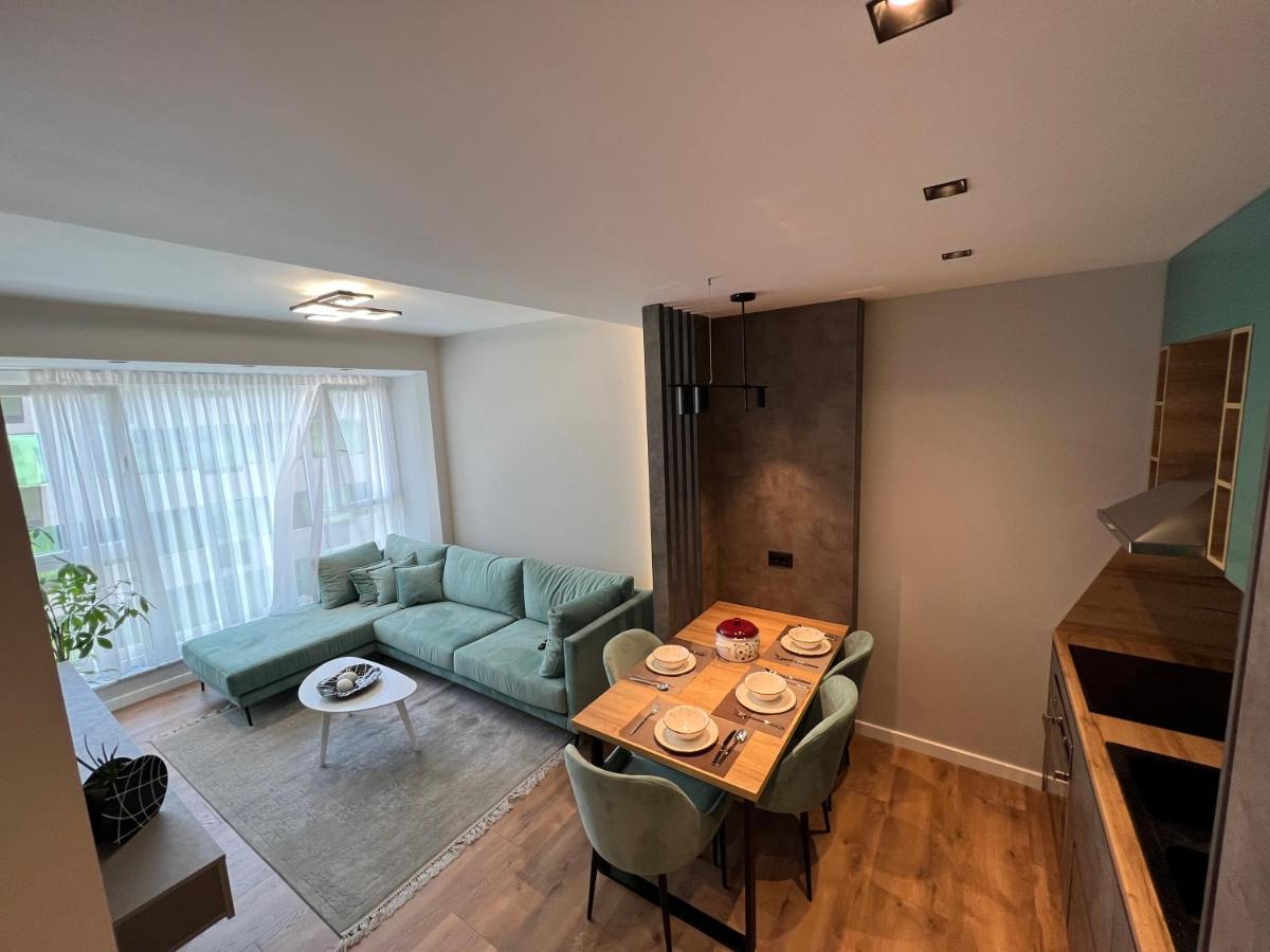 Aia Suites & Apartments Tirana Kültér fotó