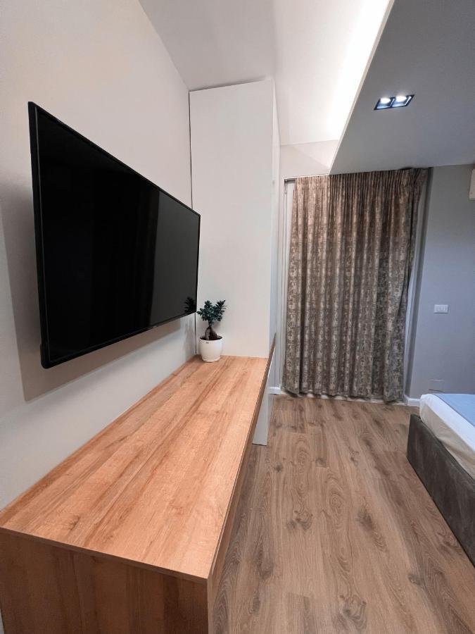 Aia Suites & Apartments Tirana Kültér fotó
