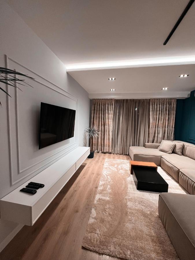 Aia Suites & Apartments Tirana Kültér fotó