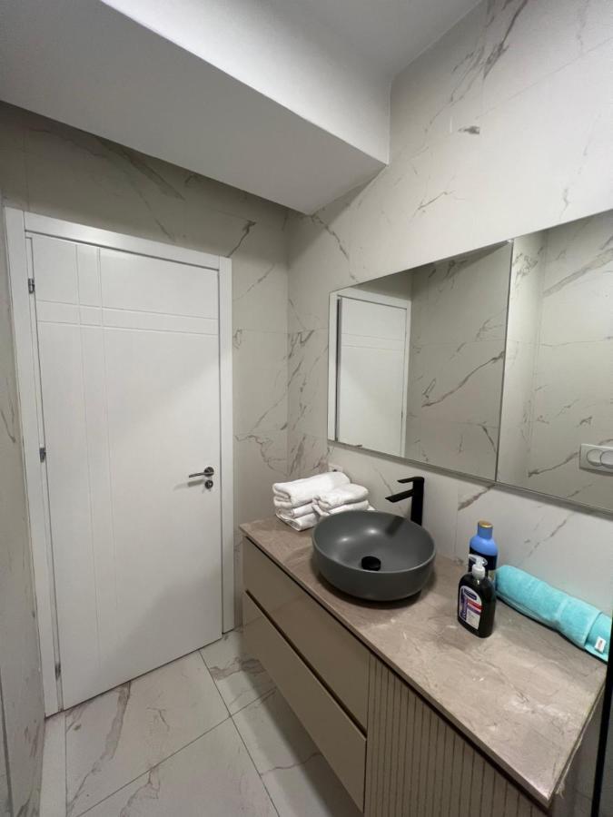 Aia Suites & Apartments Tirana Kültér fotó