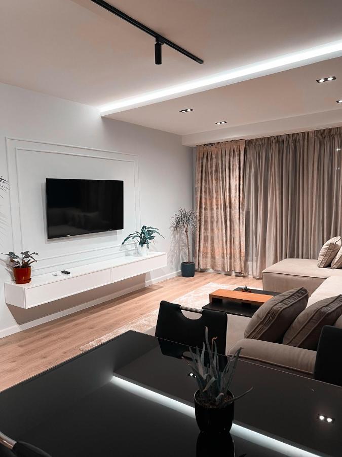 Aia Suites & Apartments Tirana Kültér fotó