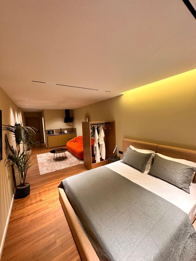 Aia Suites & Apartments Tirana Kültér fotó
