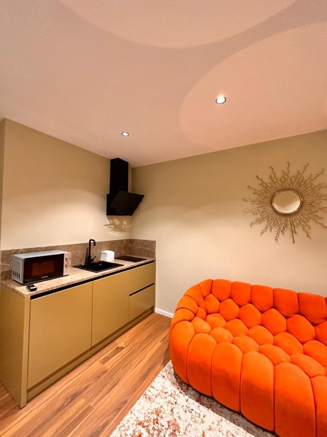 Aia Suites & Apartments Tirana Kültér fotó