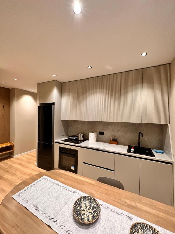 Aia Suites & Apartments Tirana Kültér fotó