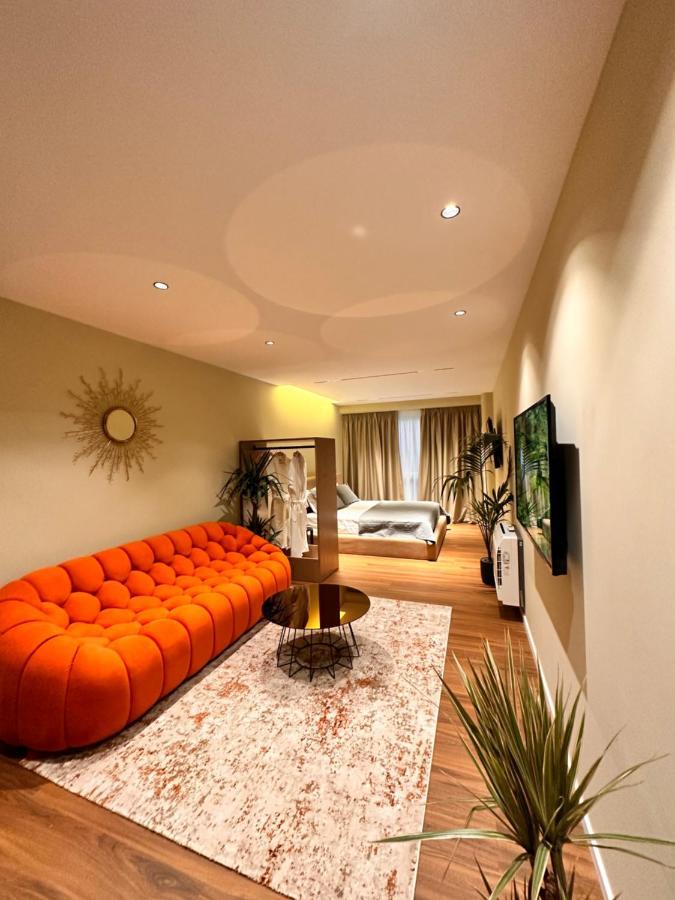 Aia Suites & Apartments Tirana Kültér fotó