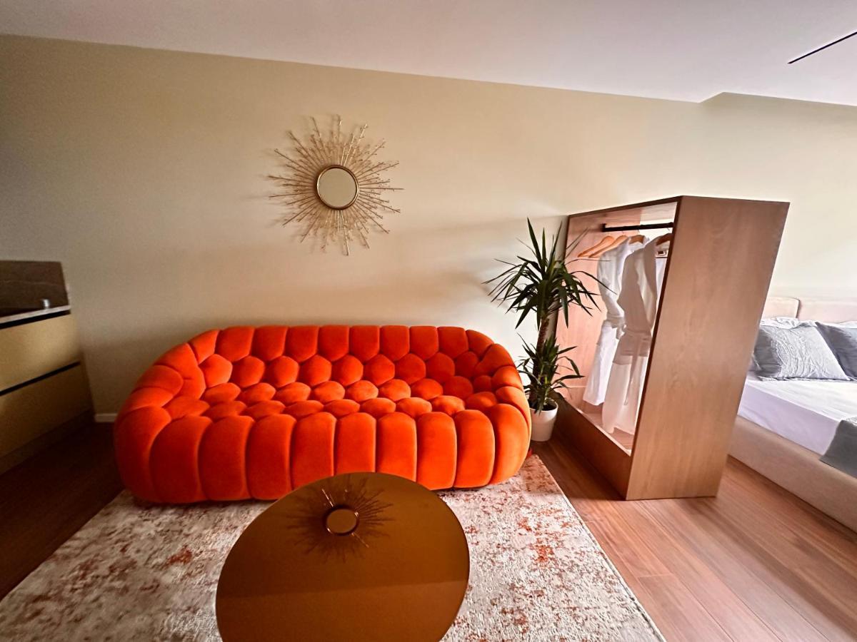 Aia Suites & Apartments Tirana Kültér fotó