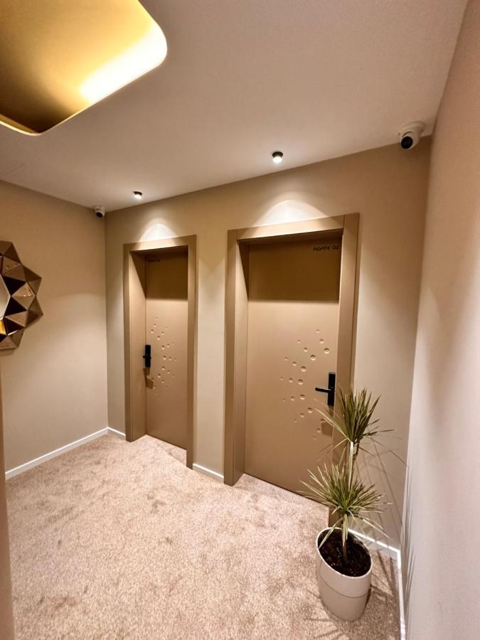 Aia Suites & Apartments Tirana Kültér fotó
