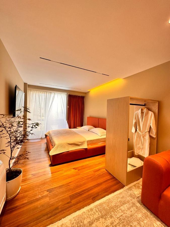 Aia Suites & Apartments Tirana Kültér fotó